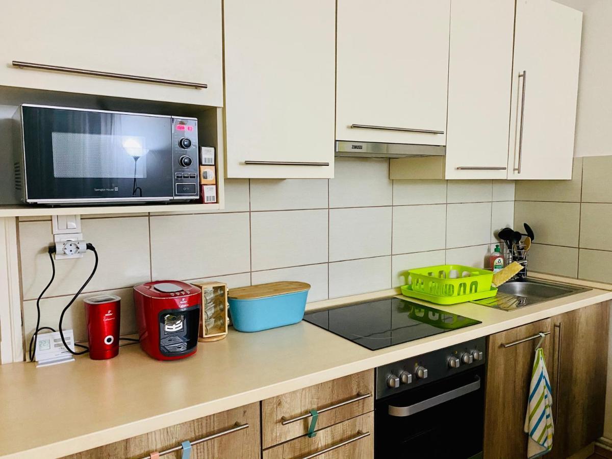 Kalvaria Apartman Сегед Экстерьер фото