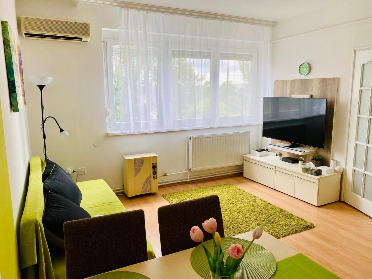 Kalvaria Apartman Сегед Экстерьер фото